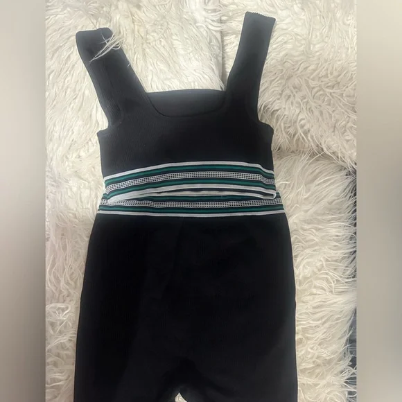 Women’s Casablanca two piece set - Picture 3 of 7